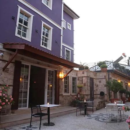 Apartment Chic Garden Flat With Patio Near Hadrian's Gate *